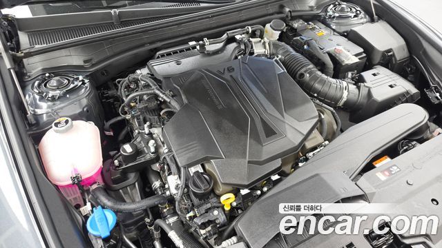 Hyundai Grandeur (GN7) 3,5 Gasoline 4WD Exclusive 2023 — фото 6