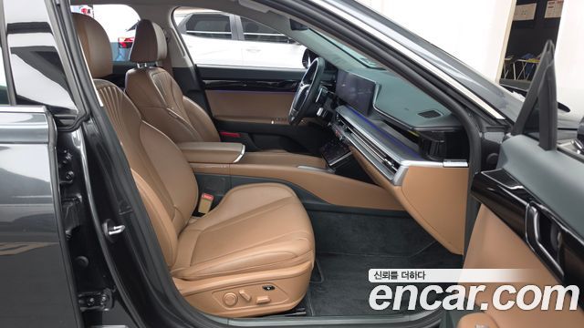 Hyundai Grandeur (GN7) 3,5 Gasoline 4WD Exclusive 2023 — фото 11
