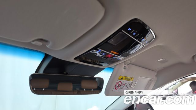 Hyundai Grandeur (GN7) 3,5 Gasoline 4WD Exclusive 2023 — фото 18