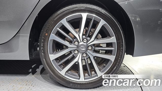 Renault Korea SM7 Nova LPLI 2.0 LPe Disabled 2019 — фото 21