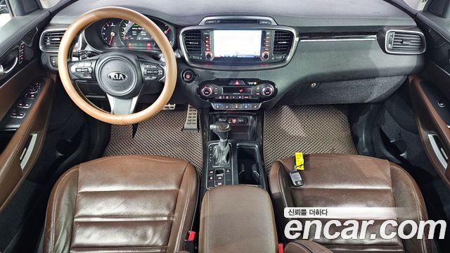 Kia Sorento Diesel 2.0 2WD Noblesse Special 2016 — фото 7