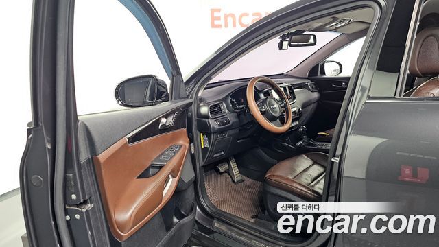 Kia Sorento Diesel 2.0 2WD Noblesse Special 2016 — фото 10