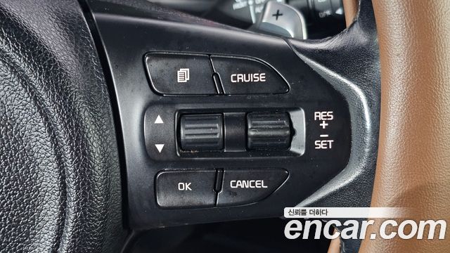 Kia Sorento Diesel 2.0 2WD Noblesse Special 2016 — фото 18