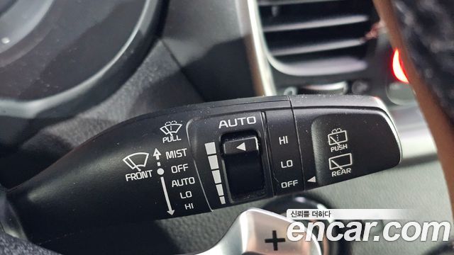 Kia Sorento Diesel 2.0 2WD Noblesse Special 2016 — фото 20