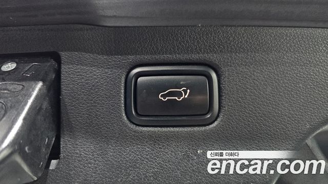 Kia Sorento Diesel 2.0 2WD Noblesse Special 2016 — фото 32