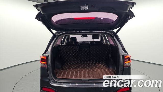 Kia Sorento Diesel 2.0 2WD Noblesse Special 2016 — фото 34