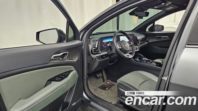 Kia Sportage Hybrid (V) 30Th Edition 2WD 2024 — фото 10