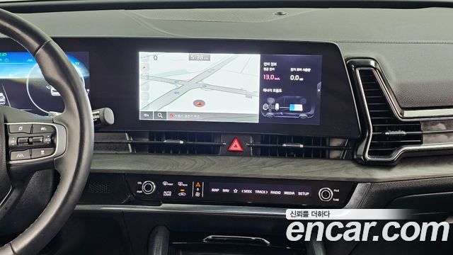Kia Sportage Hybrid (V) 30Th Edition 2WD 2024 — фото 19