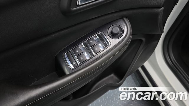 Chevrolet Malibu 2.0 LT Deluxe Pack 2015 — фото 18