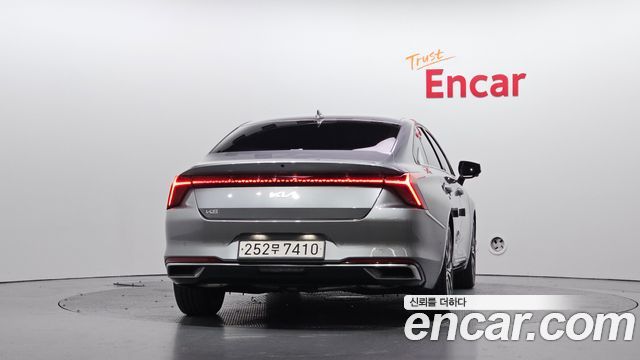 Kia K8 2.5 Gasoline 2WD Signature 2023 — фото 4
