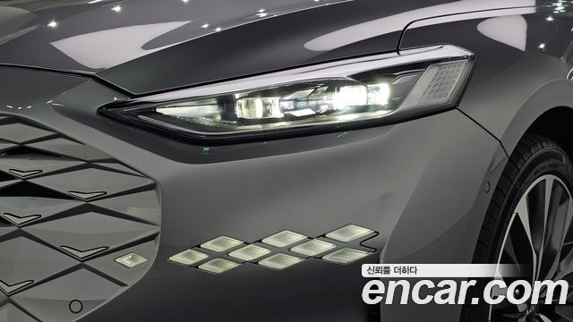 Kia K8 2.5 Gasoline 2WD Signature 2023 — фото 22
