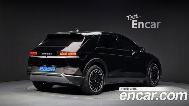 Hyundai Ioniq 5 Long range Exclusive 2023 — фото 2