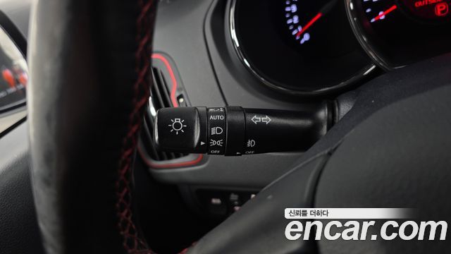Kia Pride 5DR 1.6 GDI Prestige 2015 — фото 17