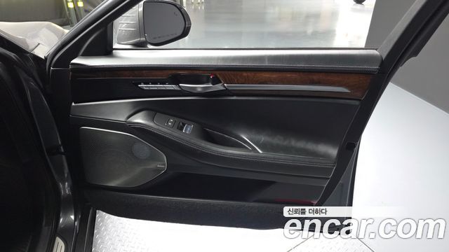 Genesis EQ900 3.8 GDI AWD Prestige 2018 — фото 24