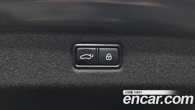 Genesis EQ900 3.8 GDI AWD Prestige 2018 — фото 27