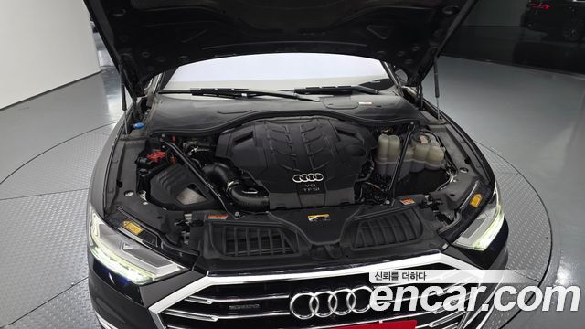 Audi A8 (D5) 60 TFSI Quattro LWB 2021 — фото 6