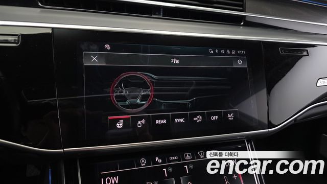 Audi A8 (D5) 60 TFSI Quattro LWB 2021 — фото 19