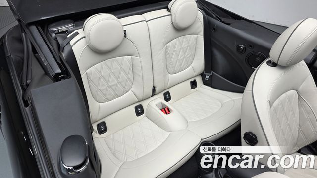 MINI Cooper S Convertible Classic Third Generation 2023 — фото 12