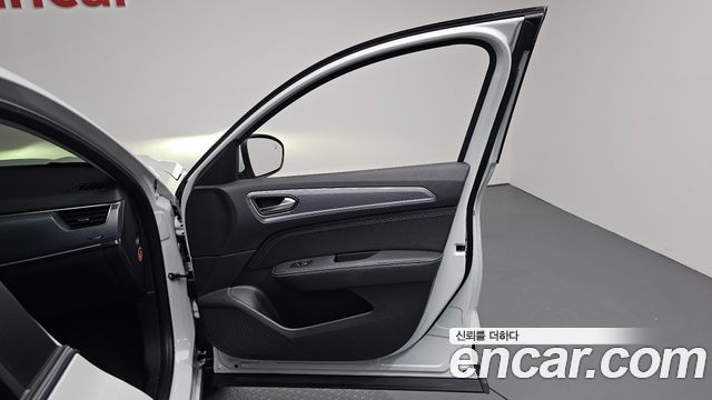 Renault Korea XM3 1.3 TCe RE Signature 2020 — фото 24