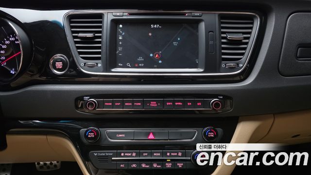 Kia Carnival 9-seater Noblesse 2018 — фото 14