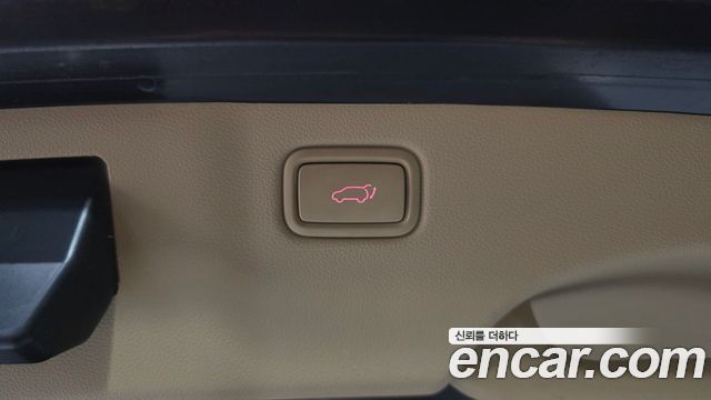 Kia Carnival 9-seater Noblesse 2018 — фото 30