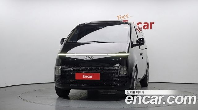Hyundai Staria L3.5 Cargo 5-Seater Modern 2022 — фото 3