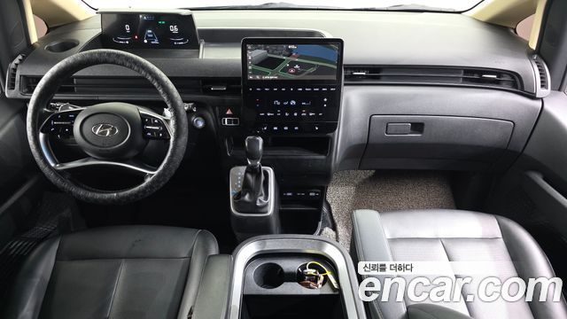 Hyundai Staria L3.5 Cargo 5-Seater Modern 2022 — фото 7