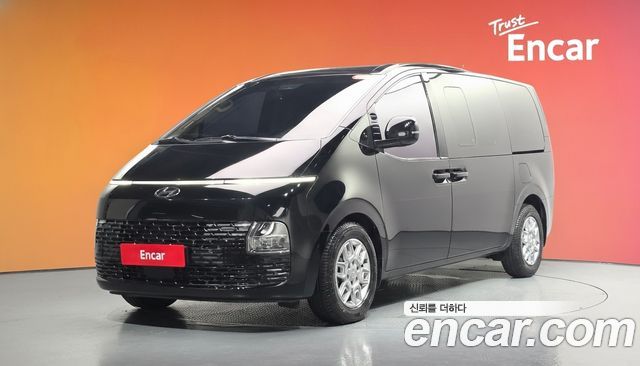 Hyundai Staria L3.5 Cargo 5-Seater Modern 2022 — фото 1