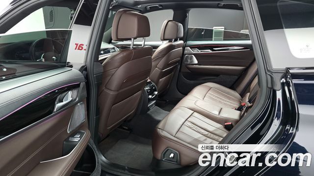 BMW 6 Series GT (G32) 640i xDrive M Sport 2023 — фото 11