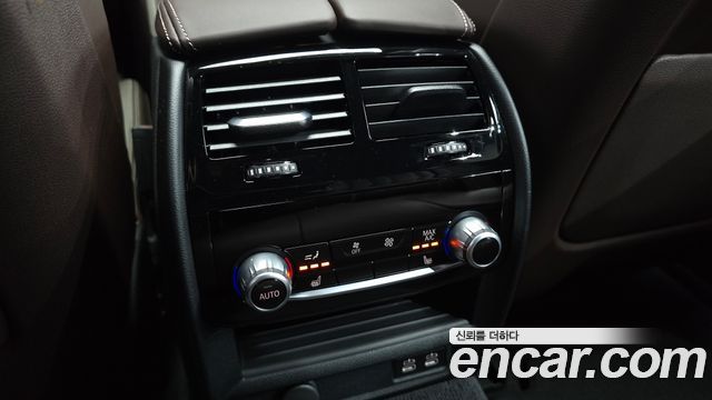BMW 6 Series GT (G32) 640i xDrive M Sport 2023 — фото 18