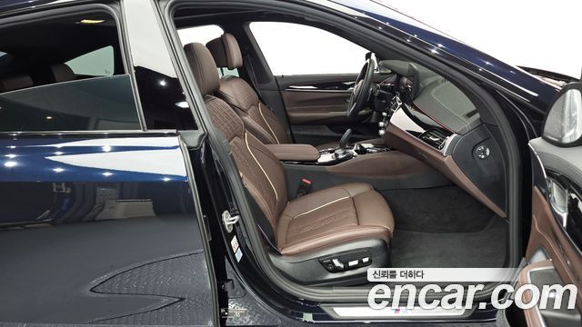 BMW 6 Series GT (G32) 640i xDrive M Sport 2023 — фото 26