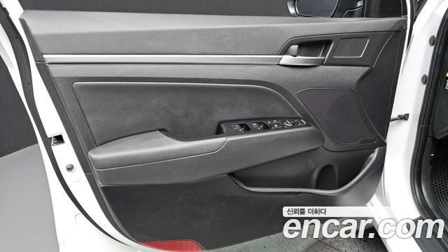 Hyundai Avante (AD) 1.6 Smart 2019 — фото 24