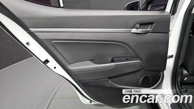 Hyundai Avante (AD) 1.6 Smart 2019 — фото 25