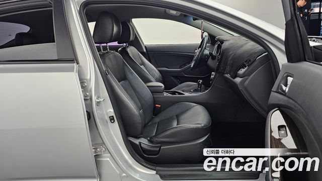 Kia K5 Luxury Trendy 2015 — фото 11