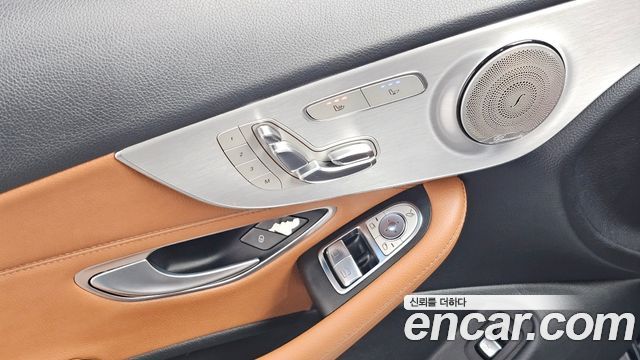 Mercedes-Benz C-Class (W205) C200 Coupe 2017 — фото 24