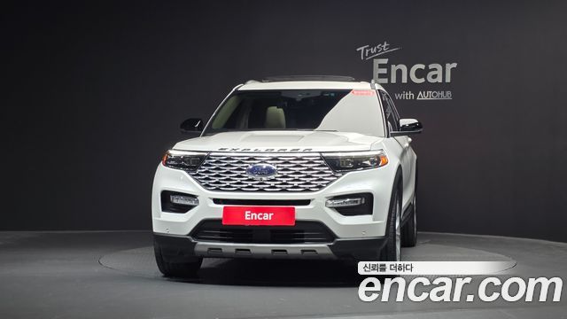 Ford Explorer (VI) 3.0 Platinum 4WD 2022 — фото 3