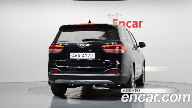 Kia Sorento Diesel 2.0 2WD Noblesse 2016 — фото 4