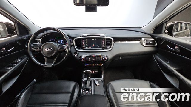Kia Sorento Diesel 2.0 2WD Noblesse 2016 — фото 7