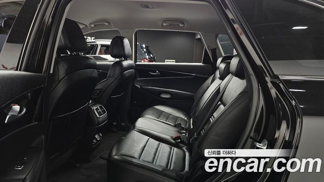Kia Sorento Diesel 2.0 2WD Noblesse 2016 — фото 16