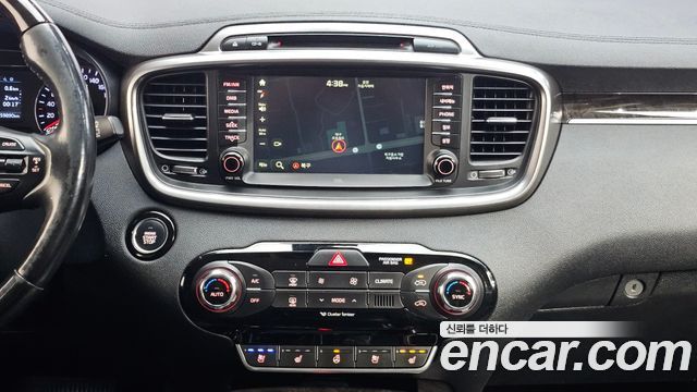 Kia Sorento Diesel 2.0 2WD Noblesse 2016 — фото 19