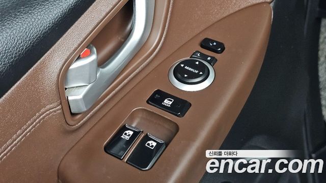 Hyundai Grand Starex Urban 9-Seater Exclusive 2019 — фото 23