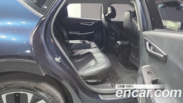 Kia EV6 Standard 4WD Air 2022 — фото 11