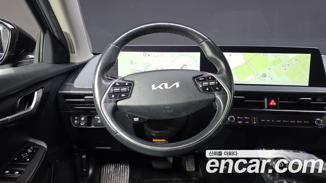 Kia EV6 Standard 4WD Air 2022 — фото 14