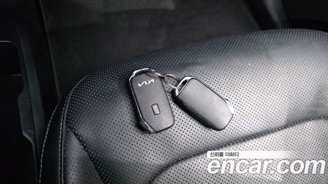 Kia EV6 Standard 4WD Air 2022 — фото 16