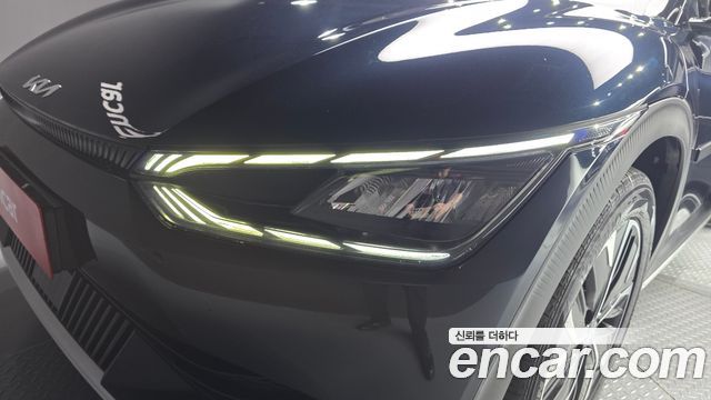 Kia EV6 Standard 4WD Air 2022 — фото 22