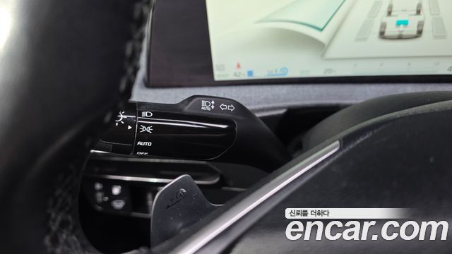 Kia EV6 Standard 4WD Air 2022 — фото 29