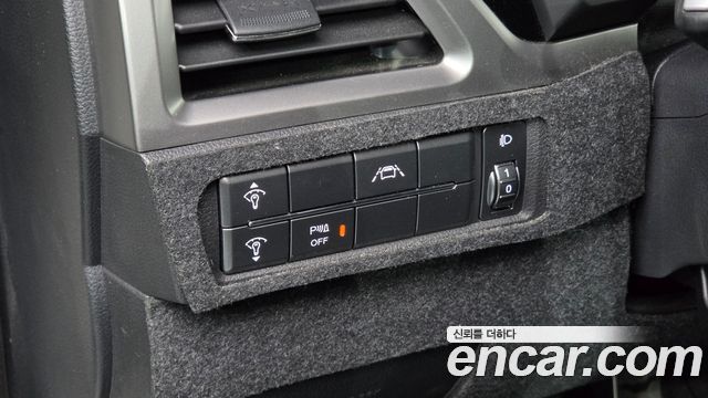 KG Mobility (SsangYong) Beautiful Korando Diesel 1.6 2WD Pantastic 2019 — фото 17