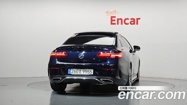Mercedes-Benz E-Class (W213) E220d Coupe 2017 — фото 4