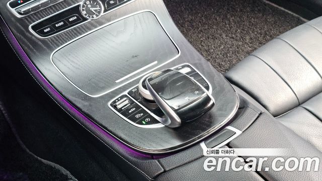 Mercedes-Benz E-Class (W213) E220d Coupe 2017 — фото 9