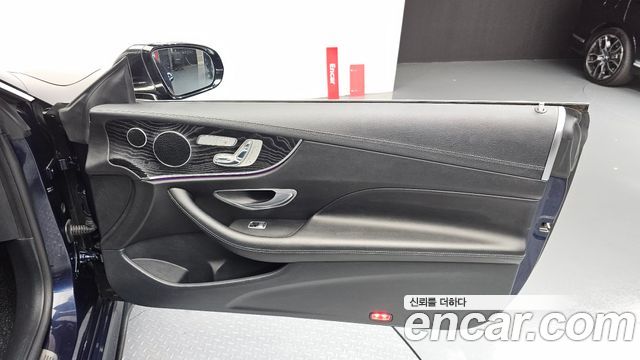 Mercedes-Benz E-Class (W213) E220d Coupe 2017 — фото 10